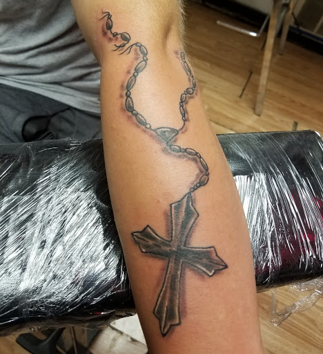Explore i got your 6 tattoo ideas, creative tattoo ideas in Export, available at Patriotic pain tattoo