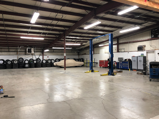 Used Car Dealer «McKee Auto», reviews and photos, 5095 NE 14th St, Des Moines, IA 50313, USA