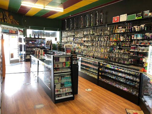 Tobacco Shop «East Smoke Shop», reviews and photos, 3956 Whittier Blvd, Los Angeles, CA 90023, USA