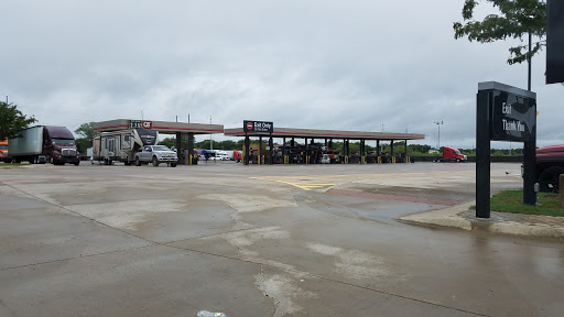 Gas Station «QuikTrip», reviews and photos, 401 E Wintergreen Rd, Hutchins, TX 75141, USA