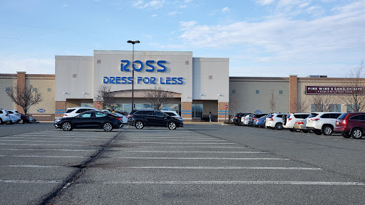 Clothing Store «Ross Dress for Less», reviews and photos, 2420 Chemical Rd, Plymouth Meeting, PA 19462, USA