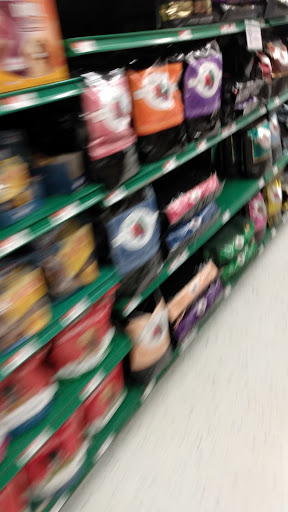 Pet Supply Store «Pet Supplies Plus», reviews and photos, 4808 Ridge Rd, Brooklyn, OH 44144, USA