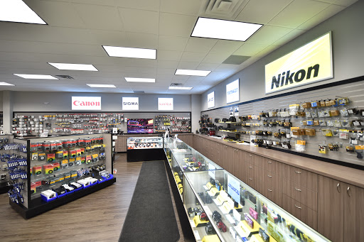 Camera Store «Roberts Camera», reviews and photos, 220 E St Clair St, Indianapolis, IN 46204, USA