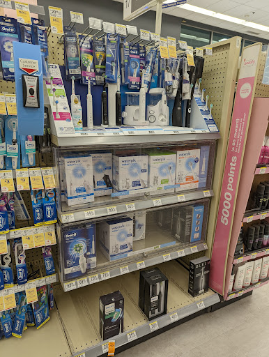 Drug Store «Walgreens», reviews and photos, 3125 NJ-27, Franklin Park, NJ 08823, USA