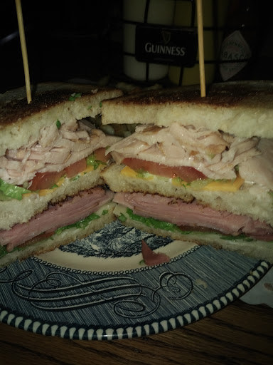 Family Restaurant «Yachats Underground Pub & Grub», reviews and photos, 125 Ocean View Dr, Yachats, OR 97498, USA