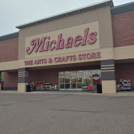 Craft Store «Michaels», reviews and photos, 8565 Columbine Rd, Eden Prairie, MN 55344, USA