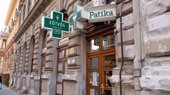 Eötvös Patika - Budapest