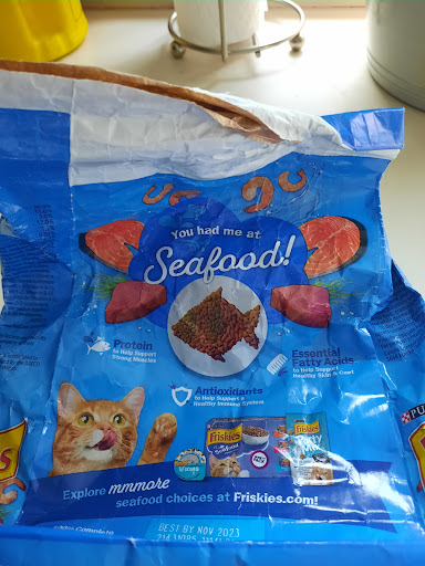 Pet Supply Store «PetSmart», reviews and photos, 5 Mystic View Rd, Everett, MA 02149, USA