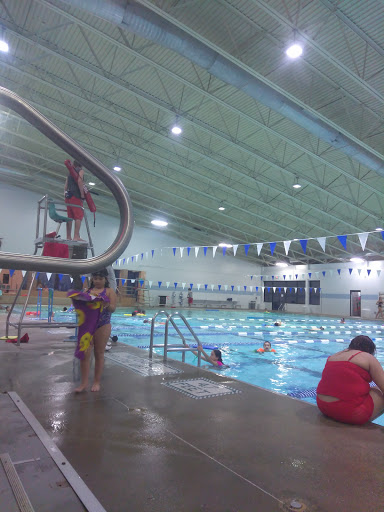 Gym «Lee District RECenter», reviews and photos, 6601 Telegraph Rd, Alexandria, VA 22310, USA