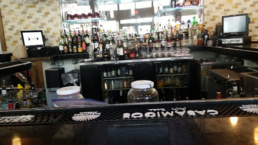 Seafood Restaurant «Sweet Auburn Seafood», reviews and photos, 171 Auburn Ave NE, Atlanta, GA 30303, USA