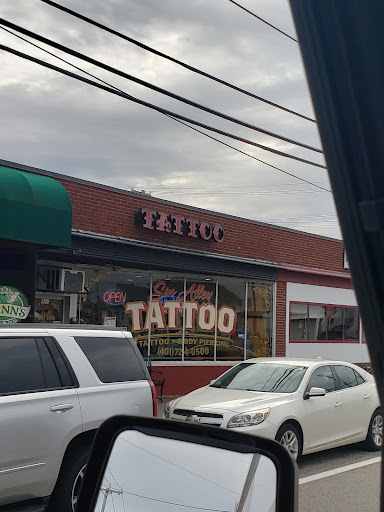 Tattoo Shop «Sin Alley Tattoo», reviews and photos, 431 Benefit St, Pawtucket, RI 02861, USA