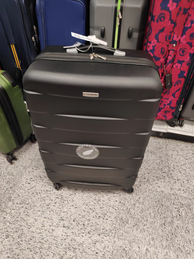 Clothing Store «Ross Dress for Less», reviews and photos, 2745 E Bidwell St, Folsom, CA 95630, USA