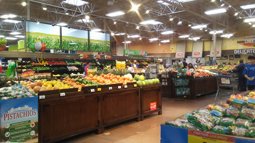 Grocery Store «Kroger Marketplace», reviews and photos, 1931 Jesse Jewell Pkwy SE, Gainesville, GA 30501, USA
