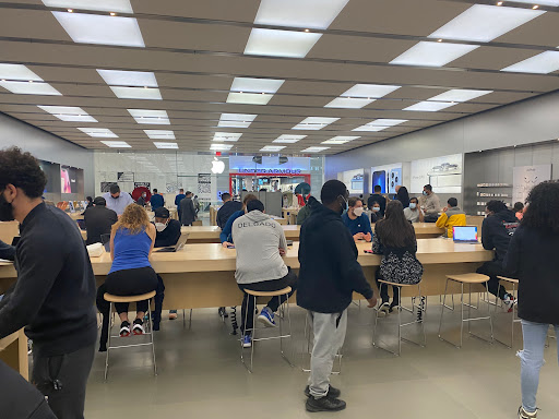 Computer Store «Apple Garden State Plaza», reviews and photos, 1 Garden State Plaza Blvd, Paramus, NJ 07652, USA