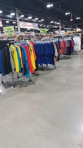 Sporting Goods Store «Big R of Homer Glen», reviews and photos, 15830 S Bell Rd, Homer Glen, IL 60491, USA