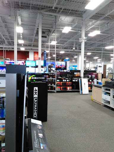 Electronics Store «Best Buy», reviews and photos, 1501 New Britain Ave, West Hartford, CT 06110, USA