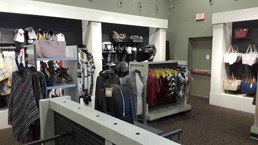 Shoe Store «DSW Designer Shoe Warehouse», reviews and photos, 2701 N Mall Dr, Virginia Beach, VA 23452, USA