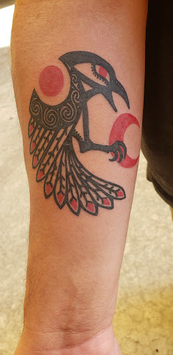 Explore tattoo outline ideas for women, creative tattoo ideas in Saint Petersburg, available at Ink Godz Tattoos