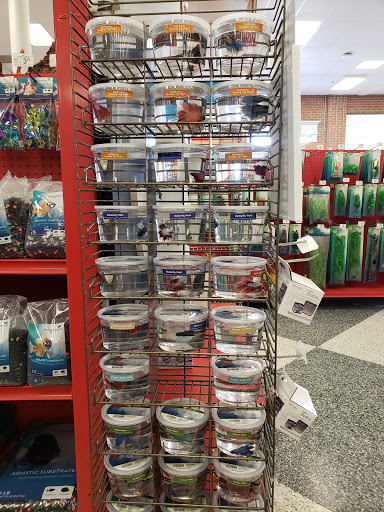 Pet Supply Store «Petco Animal Supplies», reviews and photos, 6612 Richmond Hwy, Alexandria, VA 22306, USA