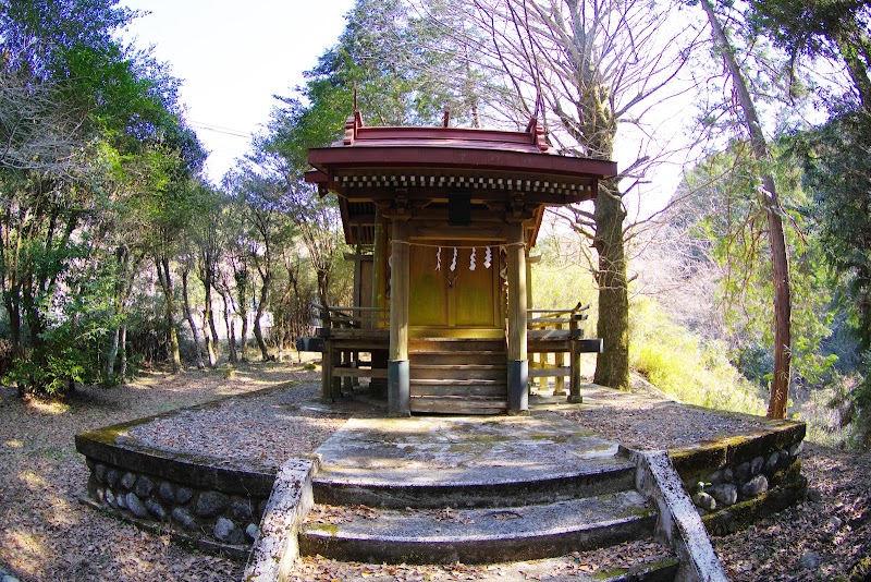 蘆之湖水神社