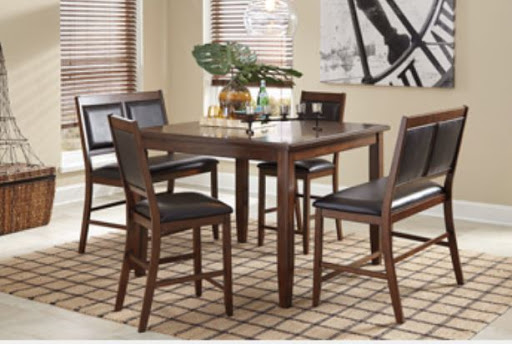 Furniture Store «Midwest Clearance Center», reviews and photos, 1316 W Lark Industrial Dr, Fenton, MO 63026, USA