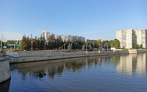 Wooden bridge image