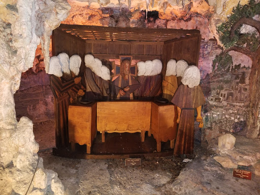 Cemetery «Memorial Park Funeral Home & Cemetery», reviews and photos, 5668 Poplar Ave, Memphis, TN 38119, USA