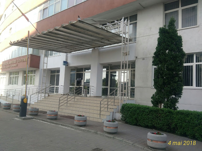 Universitatea Dimitrie Cantemir - Facultatea de Drept - Universitate
