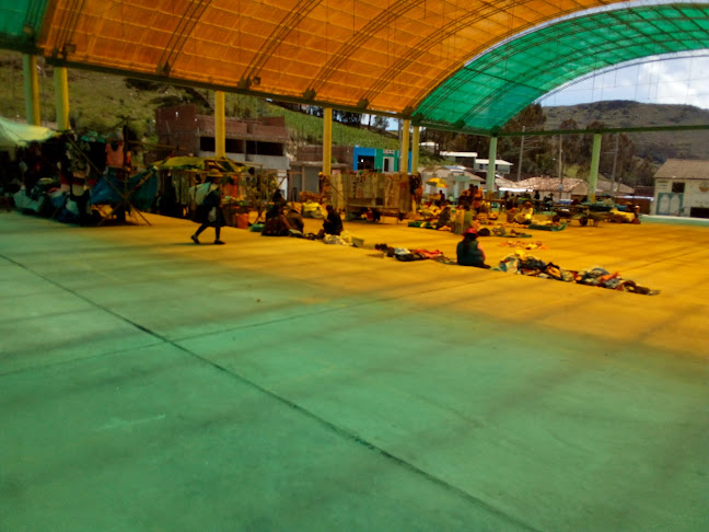 Mercado de abastos pazos - Campo de fútbol