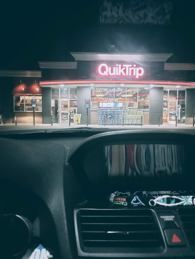 Gas Station «QuikTrip», reviews and photos, 489 W Main St, Spartanburg, SC 29301, USA