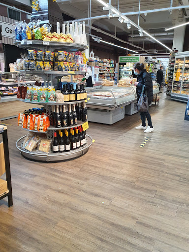 Carrefour Express - Supermarket