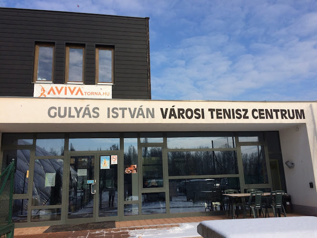 Aviva Torna Pécs - Edzőterem