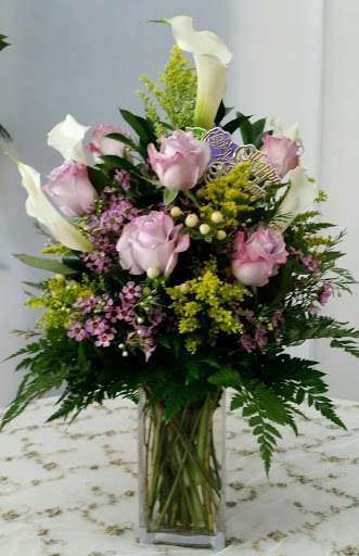 Florist «Victorian Garden florist», reviews and photos, 8543 W Boynton Beach Blvd, Boynton Beach, FL 33472, USA