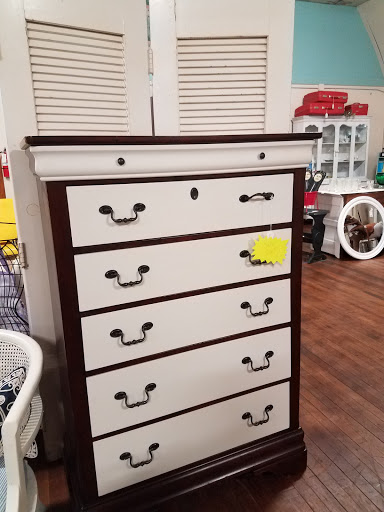 Antique Store «Rancho Coop», reviews and photos, 5685 Main St, Oakley, CA 94561, USA