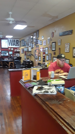 Tattoo Shop «Ink and Iron Tattoo Parlour and Gallery», reviews and photos, 1505 Adams St, Toledo, OH 43604, USA