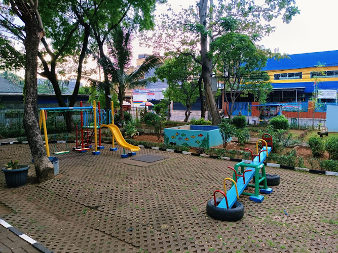 10 Taman Terbaik di Jakarta Barat untuk Rekreasi dan Bersantai