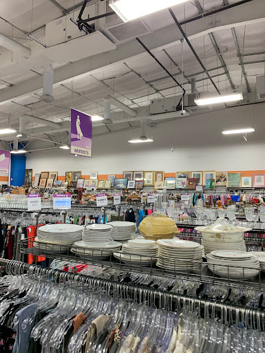 Thrift Store «Goodwill», reviews and photos