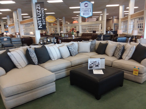 Furniture Store «Raymour & Flanigan Furniture and Mattress Store», reviews and photos, 3367 Brunswick Pike, Lawrenceville, NJ 08648, USA