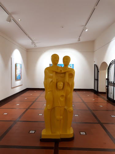 https://www.museoralli.com.uy/