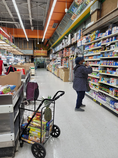 Supermarket «Grand Concourse Food Bazaar Supermarket», reviews and photos, 238 E 161st St, Bronx, NY 10451, USA