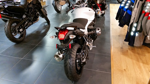 Motorcycle Parts Store «CROSS COUNTRY CYCLE», reviews and photos, 911 Middlesex Ave, Metuchen, NJ 08840, USA