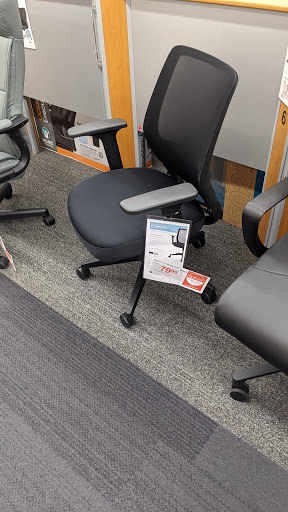 Staples image