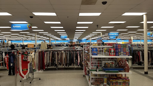 Clothing Store «Ross Dress for Less», reviews and photos, 7111 North Point Pkwy, Alpharetta, GA 30022, USA
