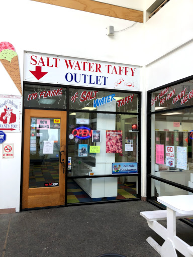 Candy Store «Seaside Candyman», reviews and photos, 21 N Columbia St #105, Seaside, OR 97138, USA