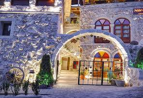 Nâr-I Âşk Cave Hotel - Kapadokya Balon Manzaralı Oteller