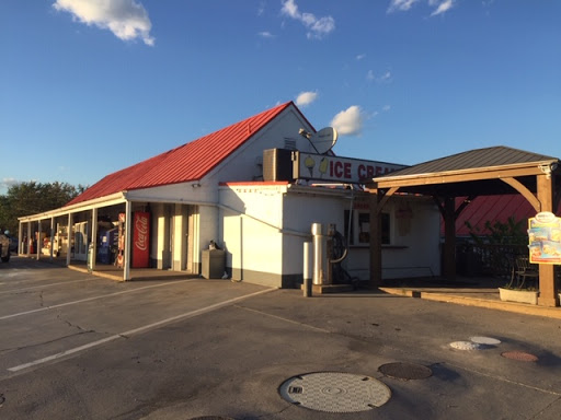 Gas Station «Newstar Market Inc», reviews and photos, 2936 John Marshall Hwy, Strasburg, VA 22657, USA