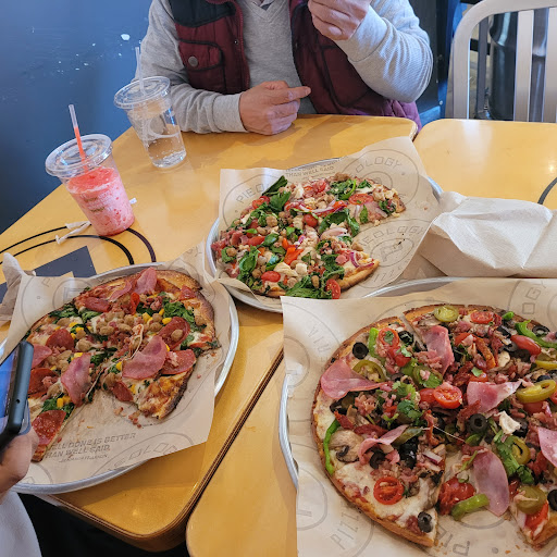 Pieology Pizzeria image