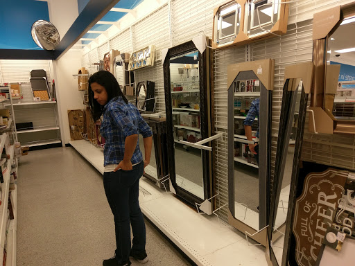 Clothing Store «Ross Dress for Less», reviews and photos, 4311 Norfolk Pkwy, West Melbourne, FL 32904, USA