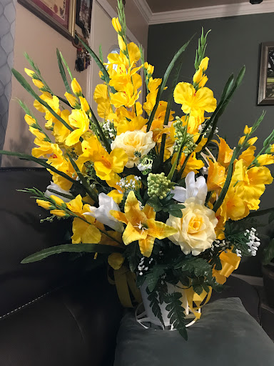 Florist «Angel Blooms Florist», reviews and photos, 2026 SW Loop 410, San Antonio, TX 78227, USA