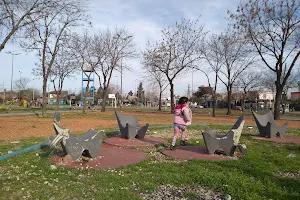 Plaza San Jerónimo Rafael calzada image